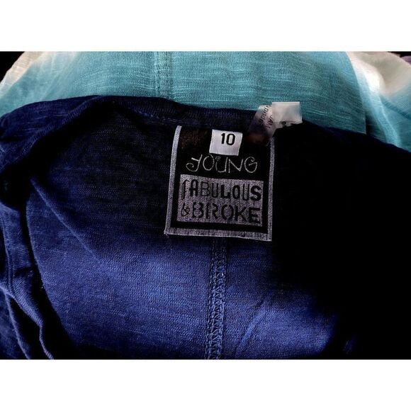 Young Fabulous & Broke Sz 10 Girls  Blue Ombre Sleeveless Tank Top w Pocket NEW - Picture 2 of 2